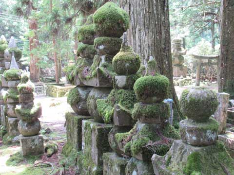 供養塔の写真